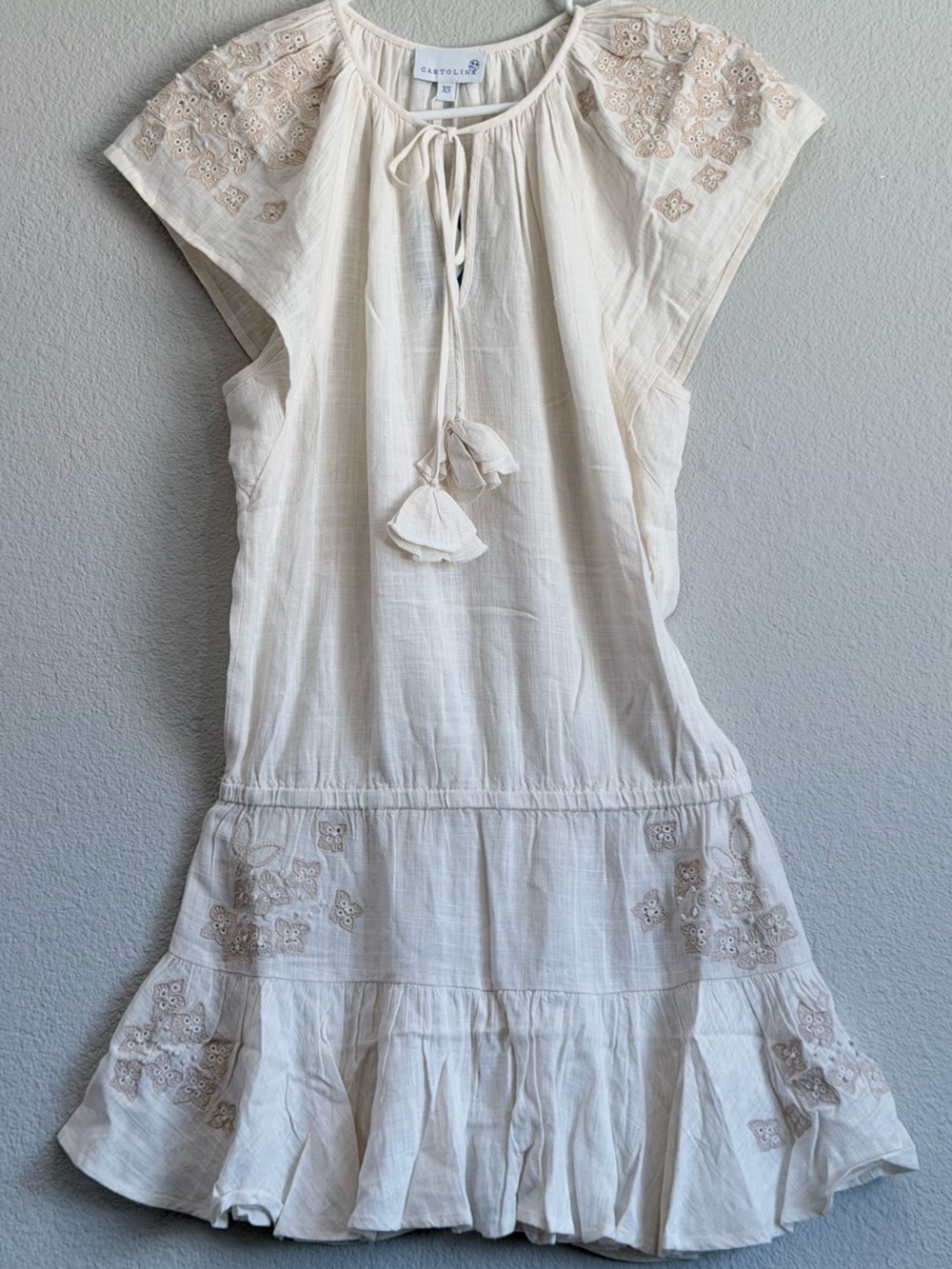 Cartolina Cream Embroidered Dress, New with Tags, Size XS